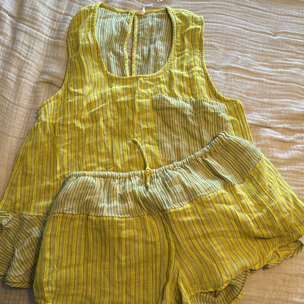 Free people NWT shorts and tank yellow set